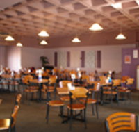 9/11 Mackey's Royal Hotel - Accommodation Redcliffe