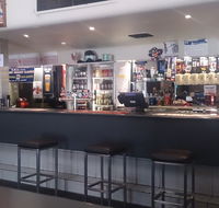 Settlers Hotel - Accommodation Redcliffe