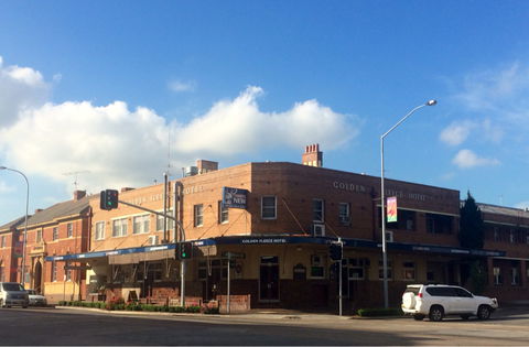 Golden Fleece Hotel - Accommodation Redcliffe 0