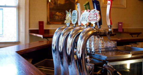 GILBERT STREET HOTEL - Accommodation Redcliffe 0