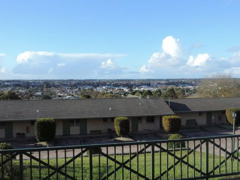 Lakes Resort Mount Gambier - Accommodation Redcliffe 1