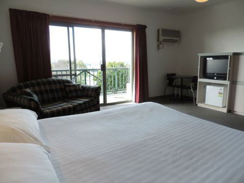 Lakes Resort Mount Gambier - Accommodation Redcliffe 2