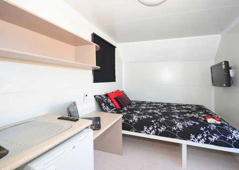 The Landing Port Hedland - Accommodation Redcliffe 1