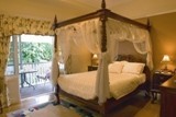 Elindale House Bed & Breakfast - Accommodation Redcliffe 1