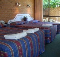 Golden Chain Port O'Call Motel - Accommodation Redcliffe