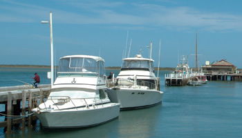 Angler's Arms And Fisherman's Cottage - Accommodation Redcliffe 5