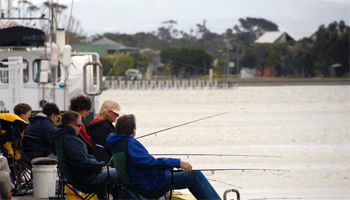 Angler's Arms And Fisherman's Cottage - Accommodation Redcliffe 6
