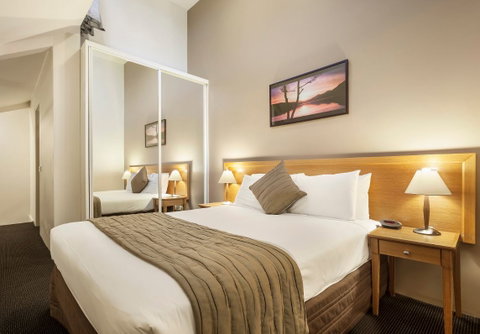 APX Apartments Parramatta - Accommodation Redcliffe 3