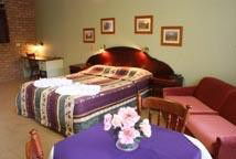 Deer Park Motor Inn - Accommodation Redcliffe 4