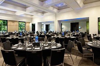 Hilton Cairns - Accommodation Redcliffe 2