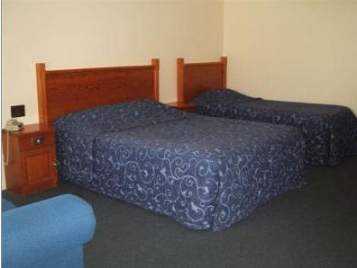 Breakout Motor Inn - Accommodation Redcliffe 2