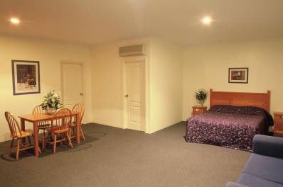 Breakout Motor Inn - Accommodation Redcliffe 4