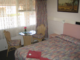 Central Coast Motel - Accommodation Redcliffe 2