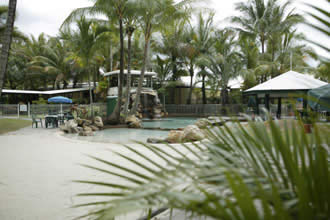 All Seasons Cairns Gateway Resort - Accommodation Redcliffe 2