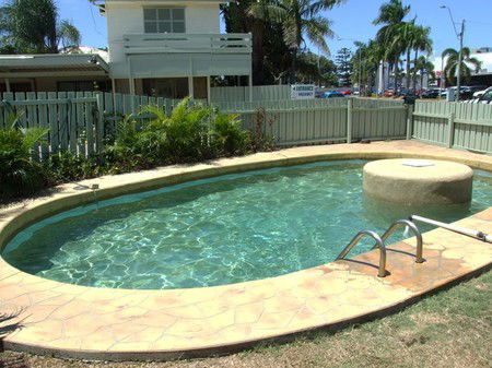 Cool Palms Motel - Accommodation Redcliffe 1