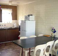 Wool Bay Holiday Units - Accommodation Redcliffe