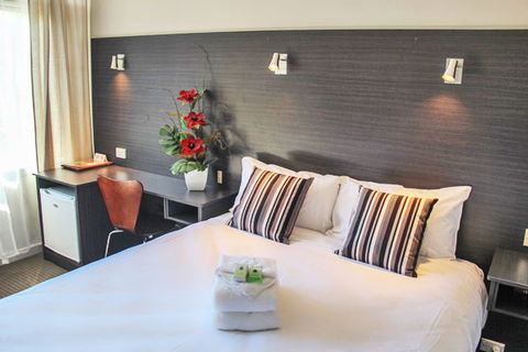 Mid City Motor Lodge - Accommodation Redcliffe 0