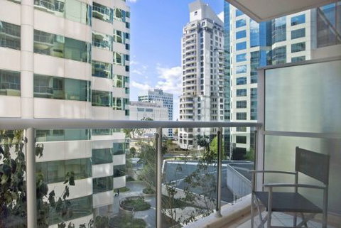 Astra Apartments - Chatswood - Accommodation Redcliffe 0