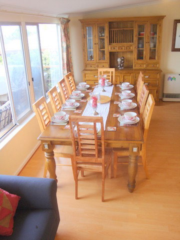 Homes Down Under - Accommodation Redcliffe 4