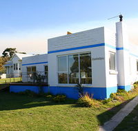Bridport Holiday Rental - Accommodation Redcliffe