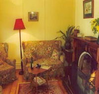 Gold Creek Cottage - Accommodation Redcliffe