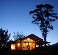 Promised Land Cottages - Accommodation Redcliffe