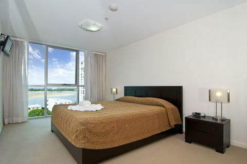 M1 Resort Maroochydore - Accommodation Redcliffe 2