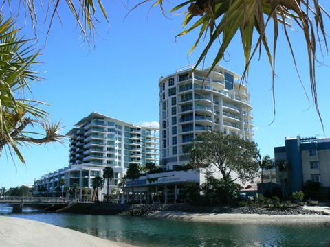 M1 Resort Maroochydore - Accommodation Redcliffe 5