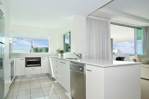 M1 Resort Maroochydore - Accommodation Redcliffe 8