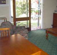Bentleigh Units - Accommodation Redcliffe