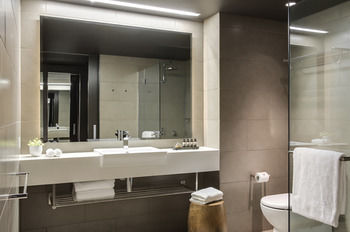 PARKROYAL Darling Harbour, Sydney - Accommodation Redcliffe 53