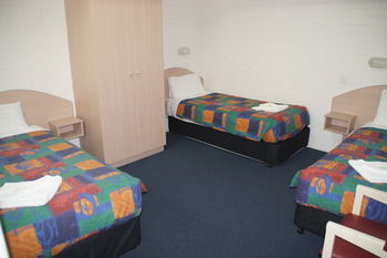 Econo Lodge Tamworth - Accommodation Redcliffe 86