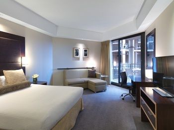 Amora Riverwalk Melbourne - Accommodation Redcliffe 16