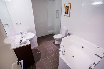 Amora Riverwalk Melbourne - Accommodation Redcliffe 47