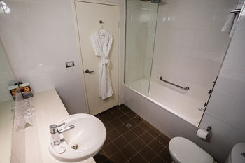 Amora Riverwalk Melbourne - Accommodation Redcliffe 54