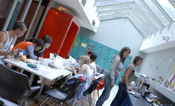 Base Backpackers Melbourne Hostel - Accommodation Redcliffe 24