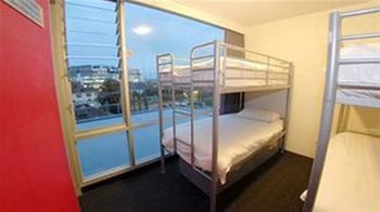 Base Backpackers Melbourne Hostel - Accommodation Redcliffe 26