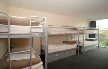 Base Backpackers Melbourne Hostel - Accommodation Redcliffe 27