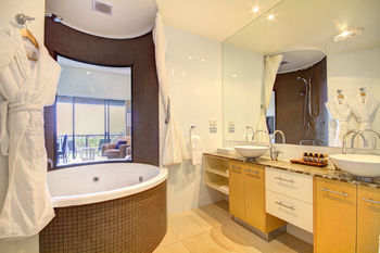Balgownie Estate Vineyard & Spa - Accommodation Redcliffe 6