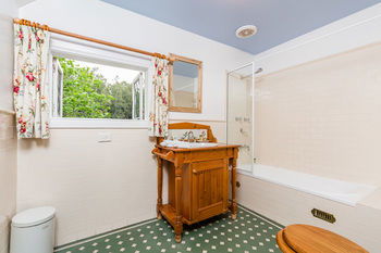 Carriages Boutique Hotel - Accommodation Redcliffe 36