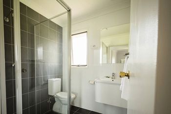 Pokolbin Village - Accommodation Redcliffe 14