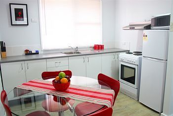 Pokolbin Village - Accommodation Redcliffe 4
