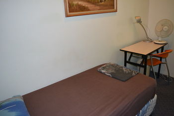 Casa Central Accommodation - Hostel - Accommodation Redcliffe 9