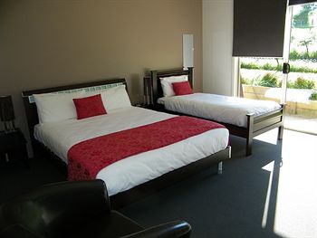 De'Vine Escape - Accommodation Redcliffe 2
