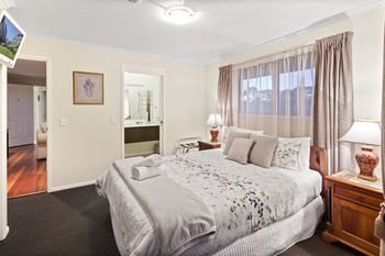Eden Lodge - Accommodation Redcliffe 16