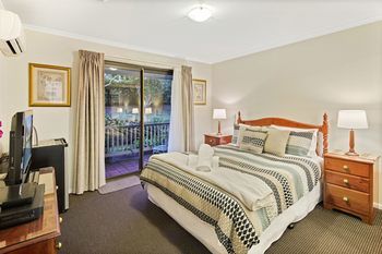Eden Lodge - Accommodation Redcliffe 17