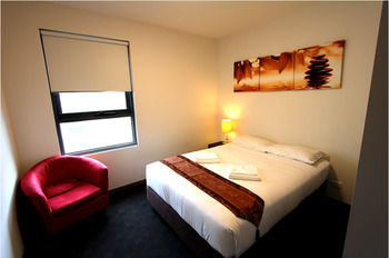 Alston Apartments Hotel - Accommodation Redcliffe 16