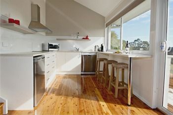 Wine Country Villas - Accommodation Redcliffe 22