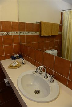 Katherine Motel - Accommodation Redcliffe 2
