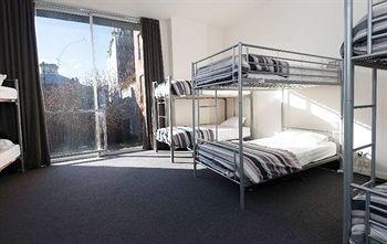 Barkly Backpackers - Hostel - Accommodation Redcliffe 6